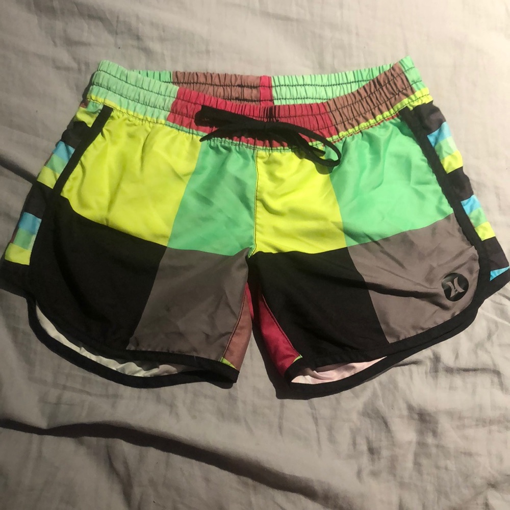 women’s Hurley shorts